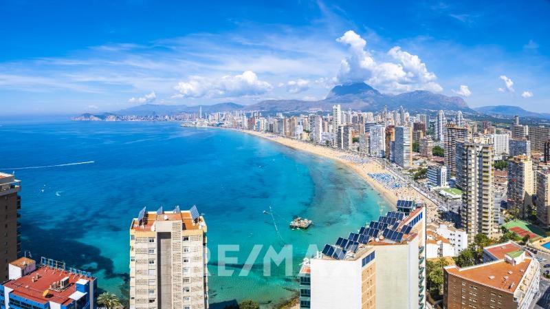 Ocean View Apartment, Rincon Loix Pool Apartment Benidorm